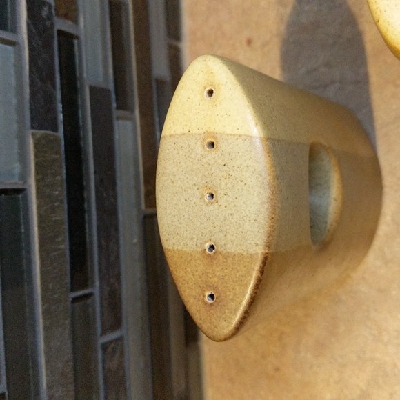 Unique Salt and Pepper Shakers - Picture 5 of 7